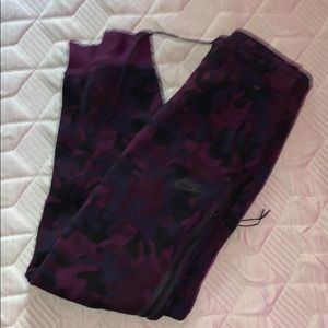 Purple camo Nike Tech Sweats (WOMENS xs)